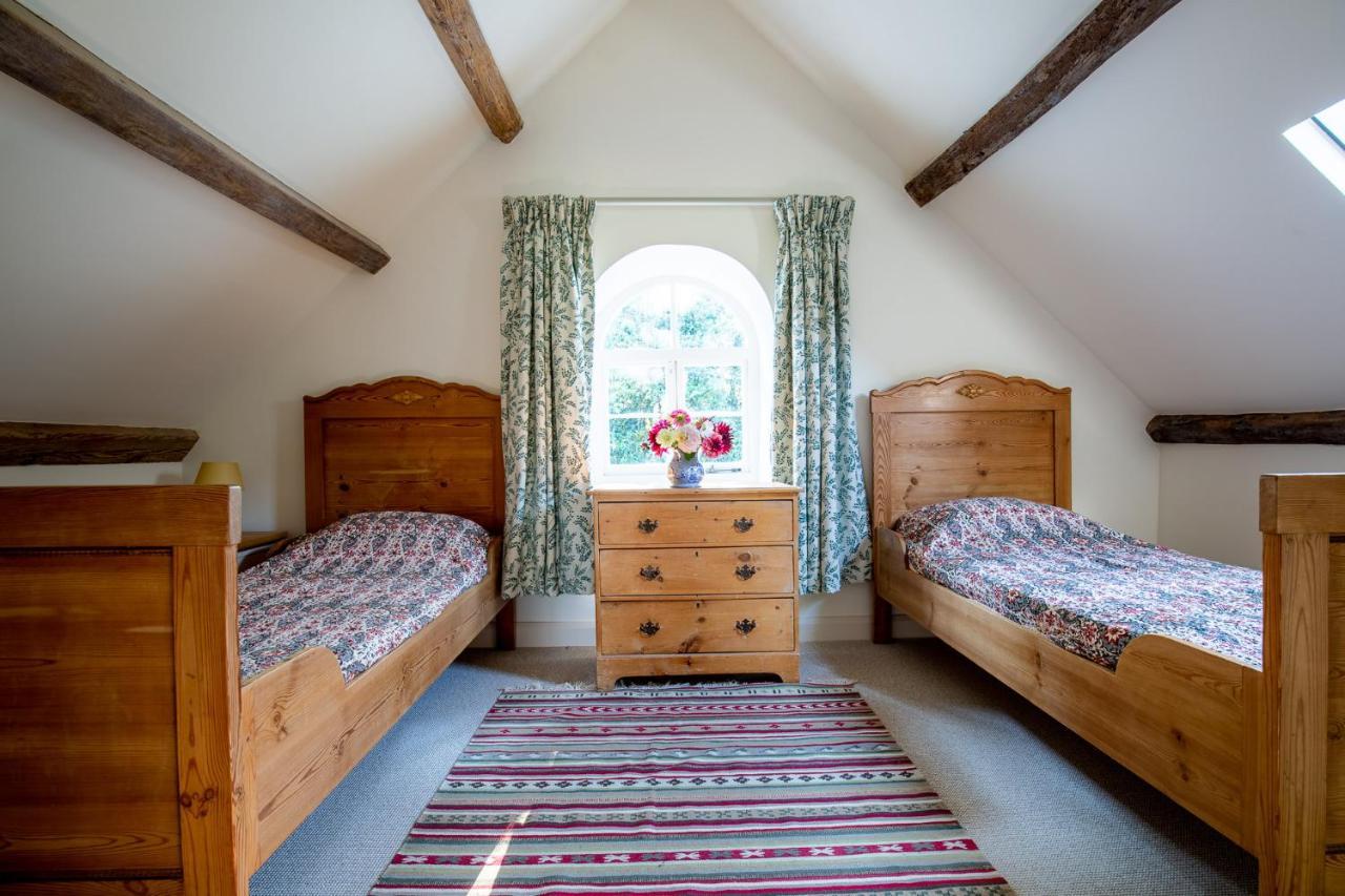 Temple Guiting Cottage Екстериор снимка